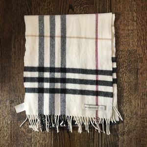 BURBERRY cashmere scarf